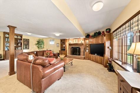 114 Hidden Valley Court Ohio Township PA 15143