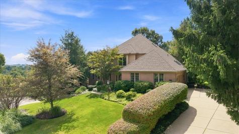 114 Hidden Valley Court Ohio Township PA 15143