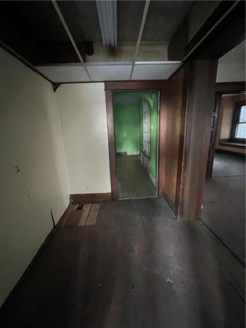 1031 E Washington Street New Castle PA 16101