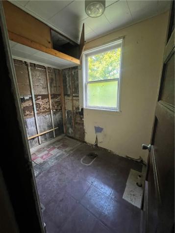 1031 E Washington Street New Castle PA 16101