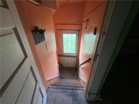 1031 E Washington Street New Castle PA 16101
