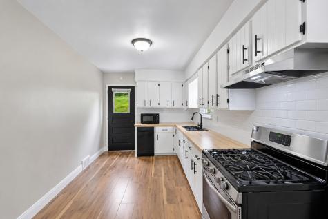 319 Bessemer Avenue Township Of But Sw PA 16045
