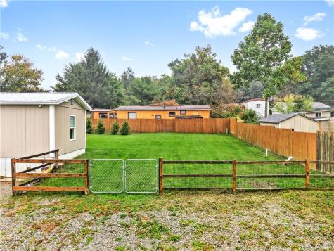 323 Crestview Drive Donegal PA 15610