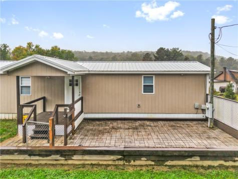 323 Crestview Drive Donegal PA 15610
