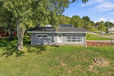 121 Crescent Street Evans City Boro PA 16033
