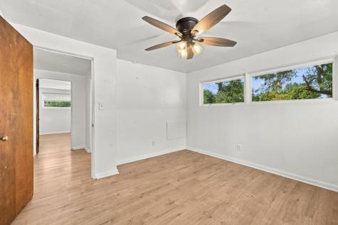 121 Crescent Street Evans City Boro PA 16033