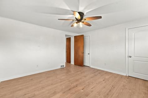 121 Crescent Street Evans City Boro PA 16033
