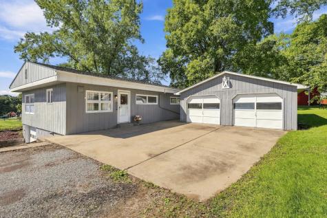 121 Crescent Street Evans City Boro PA 16033