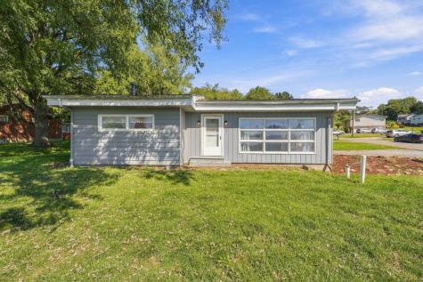 121 Crescent Street Evans City Boro PA 16033