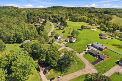 121 Crescent Street Evans City Boro PA 16033