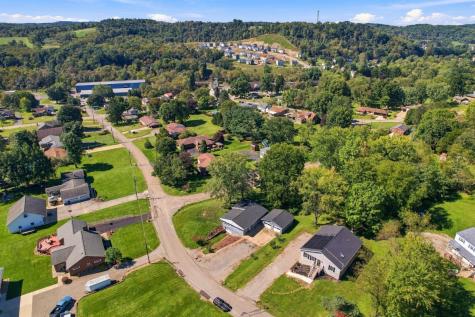 121 Crescent Street Evans City Boro PA 16033