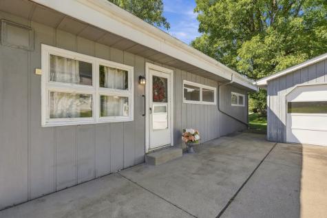 121 Crescent Street Evans City Boro PA 16033