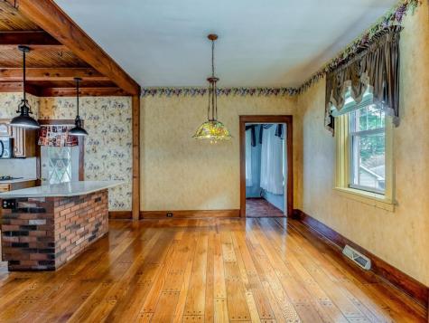 156 Taylor Avenue Beaver PA 15009