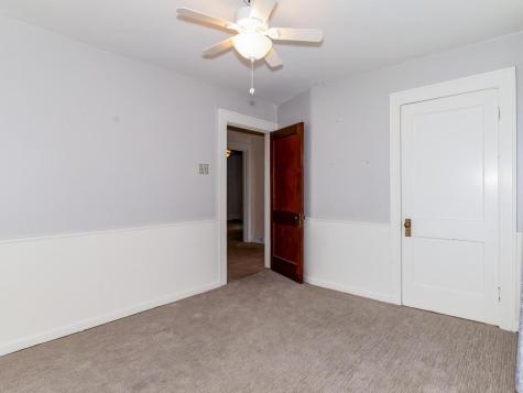156 Taylor Avenue Beaver PA 15009
