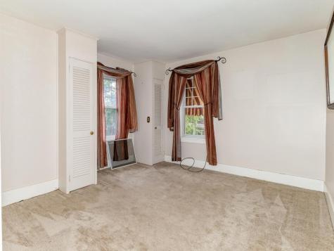 156 Taylor Avenue Beaver PA 15009