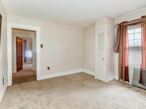 156 Taylor Avenue Beaver PA 15009