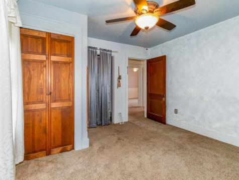156 Taylor Avenue Beaver PA 15009