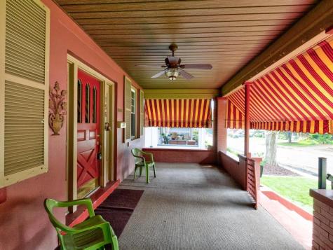156 Taylor Avenue Beaver PA 15009