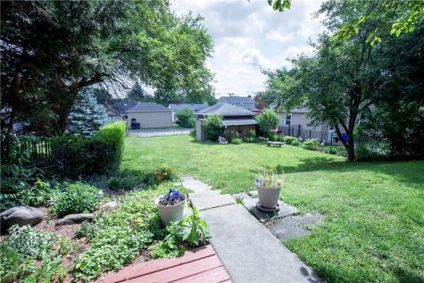 156 Taylor Avenue Beaver PA 15009