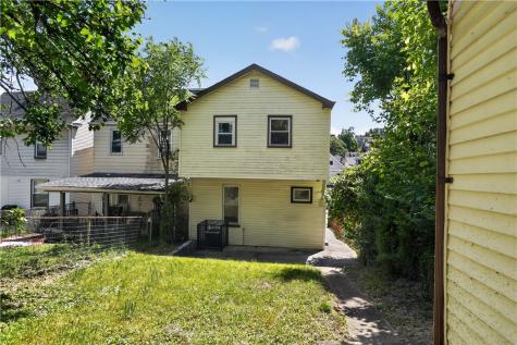 308 Rustic Avenue Mt Oliver PA 15210