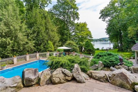 944 Latonka Drive Coolspring Township PA 16137