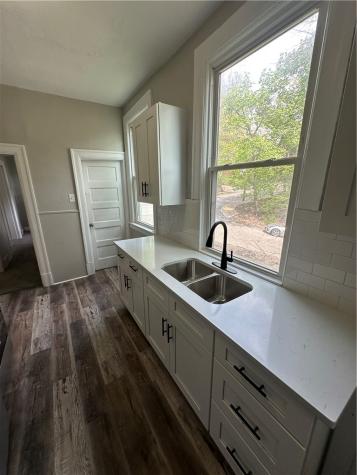 633 Tingly Bellevue PA 15202
