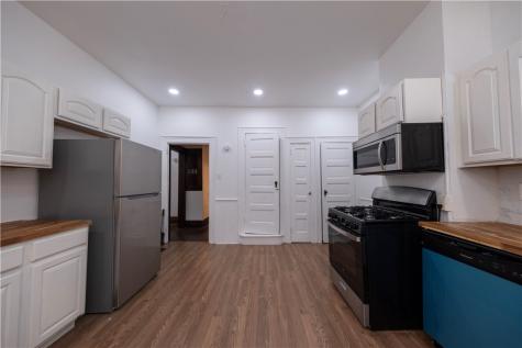 236 Kennedy Avenue Perry Hilltop PA 15214