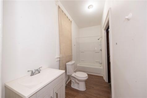 236 Kennedy Avenue Perry Hilltop PA 15214
