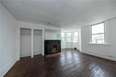 236 Kennedy Avenue Perry Hilltop PA 15214