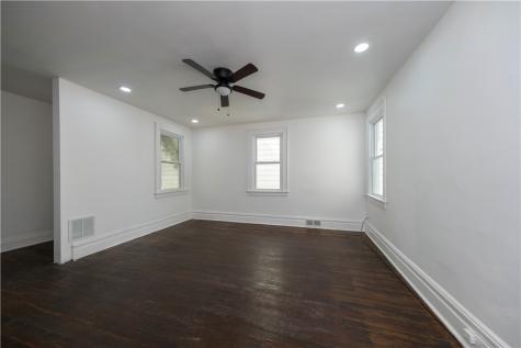 236 Kennedy Avenue Perry Hilltop PA 15214
