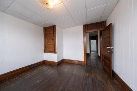 236 Kennedy Avenue Perry Hilltop PA 15214