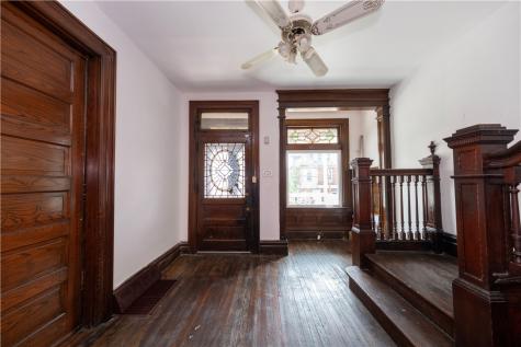 236 Kennedy Avenue Perry Hilltop PA 15214