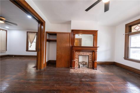 236 Kennedy Avenue Perry Hilltop PA 15214