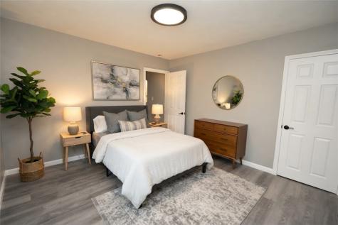 1305 Glencoe Avenue Green Tree PA 15205