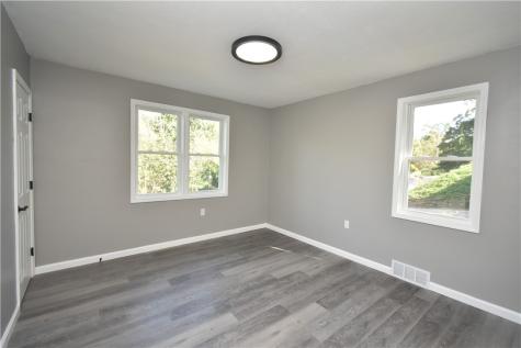 1305 Glencoe Avenue Green Tree PA 15205