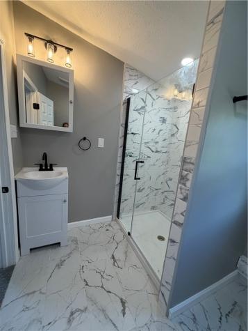 1305 Glencoe Avenue Green Tree PA 15205