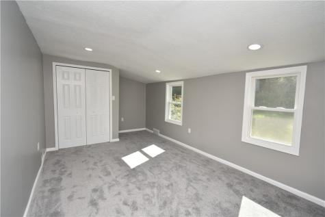 1305 Glencoe Avenue Green Tree PA 15205
