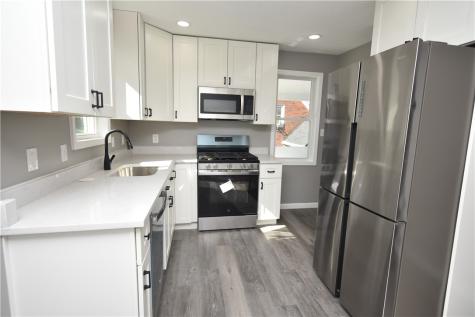 1305 Glencoe Avenue Green Tree PA 15205