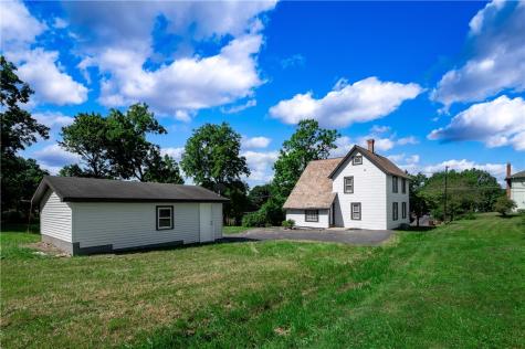 2748 Tamarack Drive South Pymatuning Township PA 16150