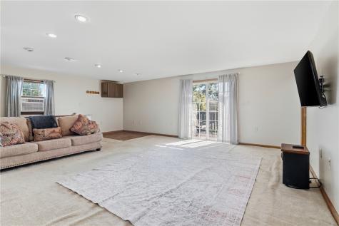 772 Campbell Avenue New Kensington PA 15068
