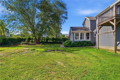 772 Campbell Avenue New Kensington PA 15068