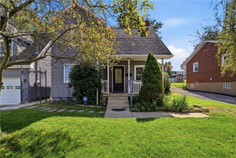 772 Campbell Avenue New Kensington PA 15068
