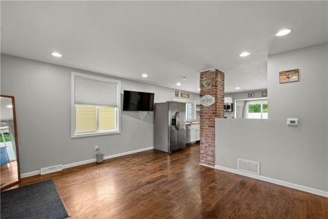412 Grant Street Centerville PA 15358