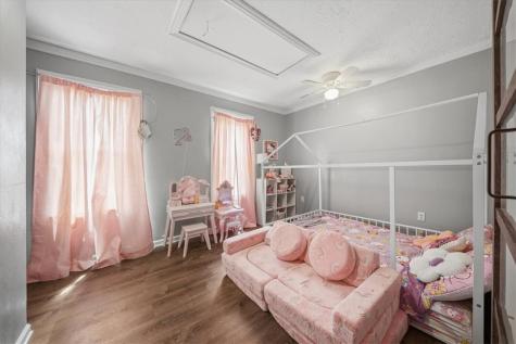 125 Atlas Avenue East Rochester PA 15074