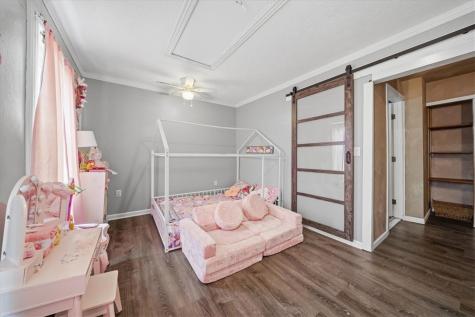 125 Atlas Avenue East Rochester PA 15074