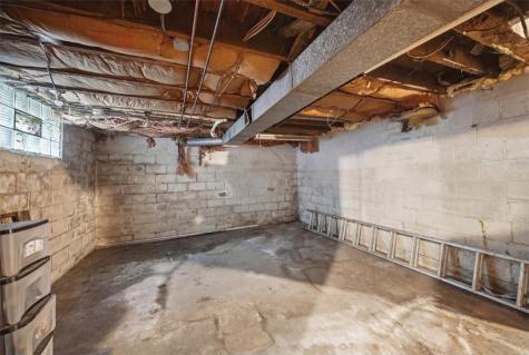 125 Atlas Avenue East Rochester PA 15074