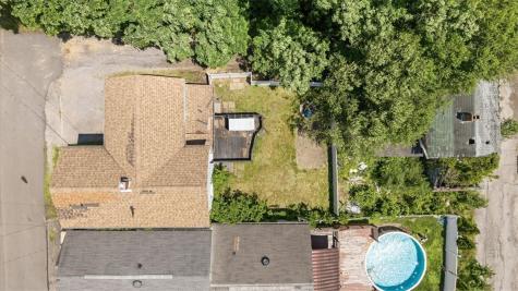 125 Atlas Avenue East Rochester PA 15074