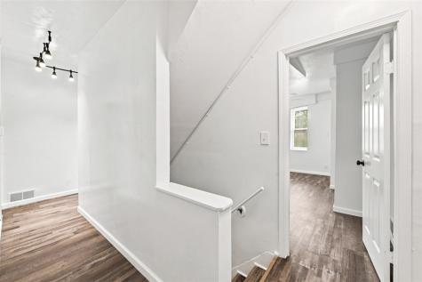 3144 Bohem Street Oakland PA 15213
