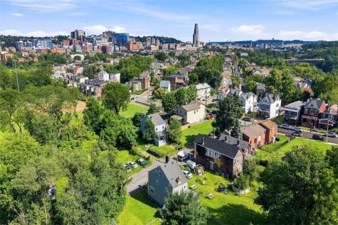 3144 Bohem Street Oakland PA 15213