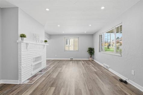5066 Brownsville Road Whitehall PA 15236